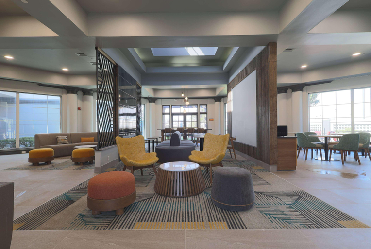 Public Area 2, La Quinta Inn & Suites by Wyndham Sherman, Grayson