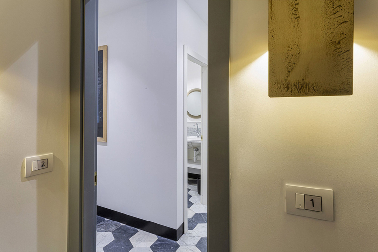 Room 5, Les Suites del Carmine 2 by Wonderful Italy, Genova