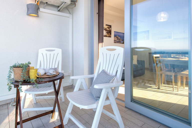 Room 5, Sardinia Re - Miramare 14 Sea View, Sassari