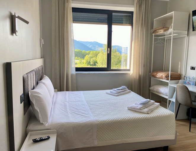 Bedroom 4, Hotel Garden, Torino
