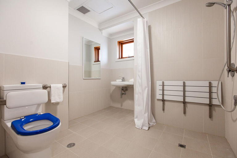 Bathroom 3, Nightcap at the Ship Inn, Busselton