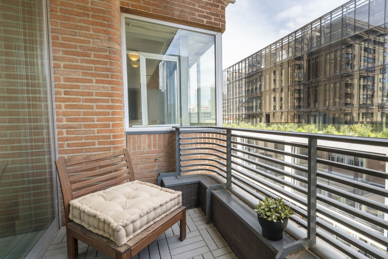 Room 2, M Ore183 Piso de 1 Dormitorio con Terraza-alquile, Madrid