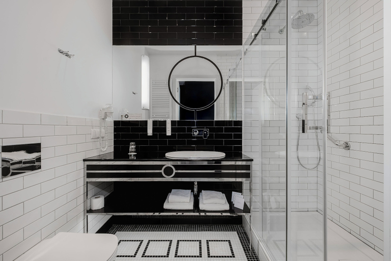 Bathroom 4, Craft Beer Central Hotel, Gdańsk City
