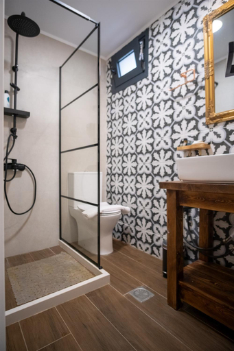 Bathroom 4, stone villa marianna With private pool &guest studio, Crete