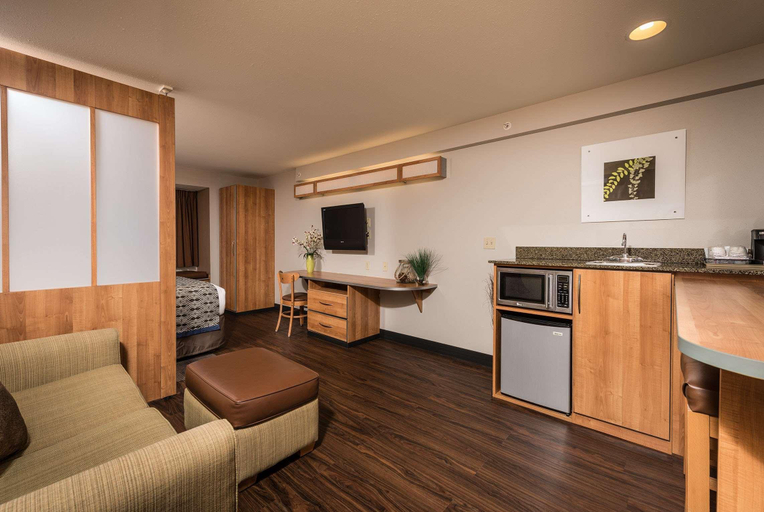 Bedroom 3, Microtel Inn & Suites by Wyndham York, York