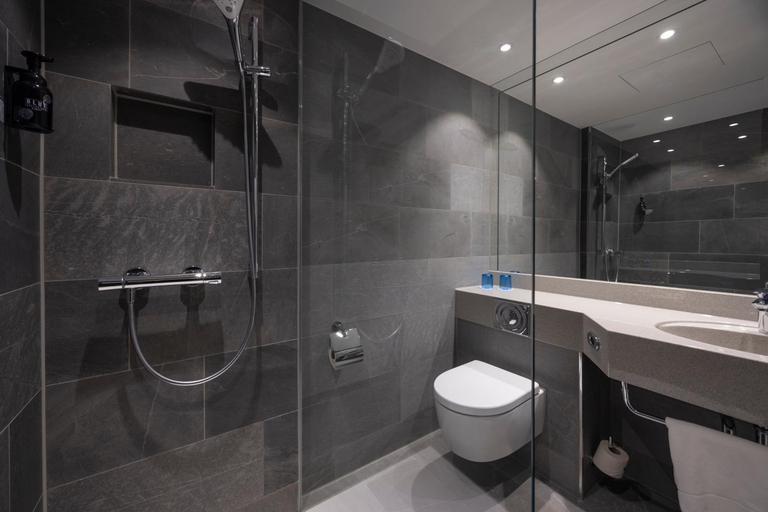 Bathroom 5, Dorint Hotel & Sportresort Arnsberg/Sauerland, Hochsauerlandkreis