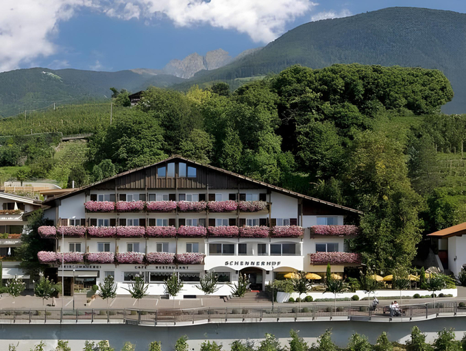 Exterior & Views 1, Schennerhof, Bolzano