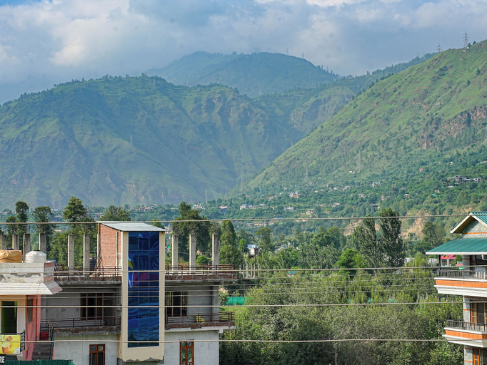 Others 5, Click Hotel Bhuntar,Kullu-Bhuntar Airport, Kullu