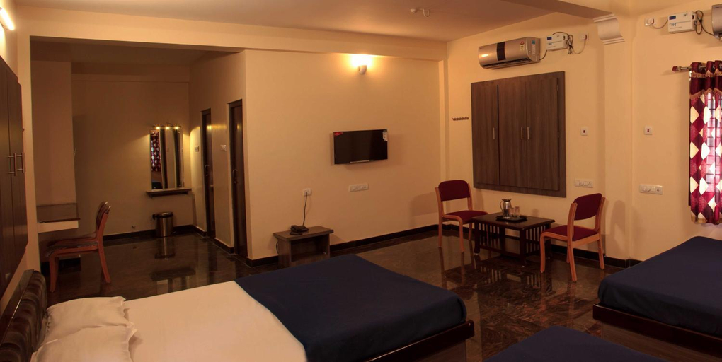 Bedroom, Hotel Sri Hayagriva, Tiruchirappalli