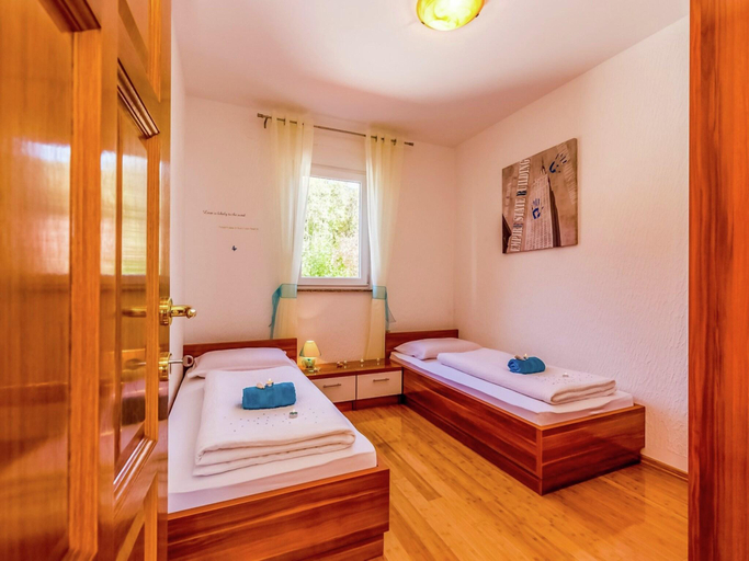 Bedroom 2, Apartment in Dramalj near the Sea, Crikvenica