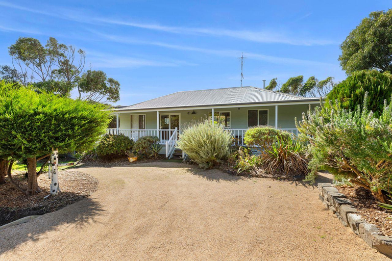 Others 5, Green Gully House, Surf Coast - West