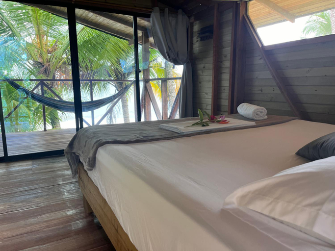 Bedroom 2, Popochos Beach Eco-Lodge, Nuquí