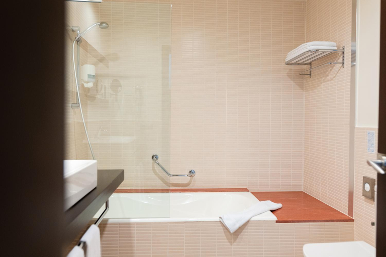 Bathroom 4, Loar Ferreries, Baleares