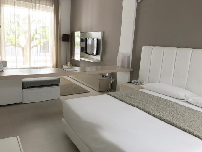 Bedroom, Soglow Business Class Aparthotel, Bari