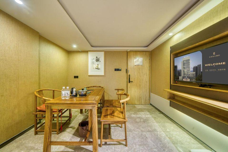 Business Facilities