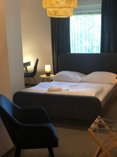 Others 4, Hotel Portus, Słupsk