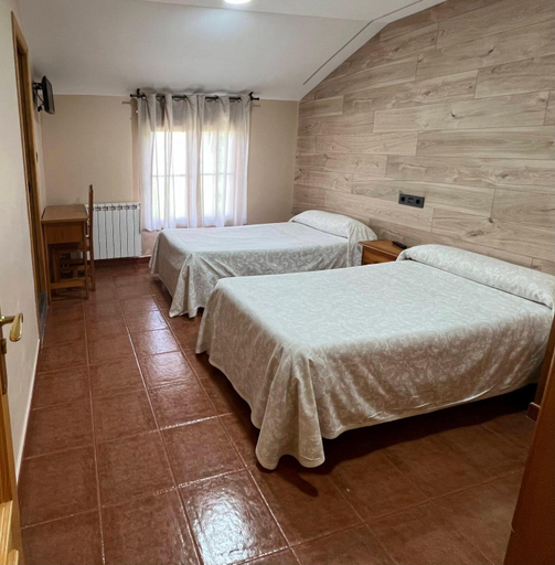Bedroom 2, Hotel La Brana, Asturias