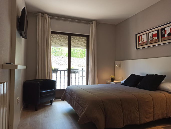 Bedroom 4, Hotel Marrodan Arnedillo, La Rioja