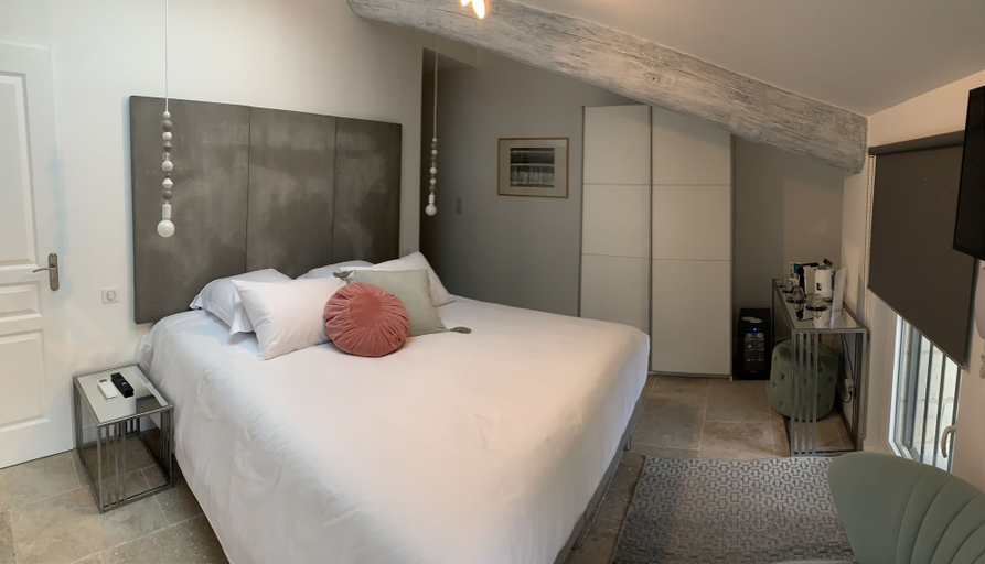 Bedroom 2, Hôtel Restaurant O'Banel, Gard