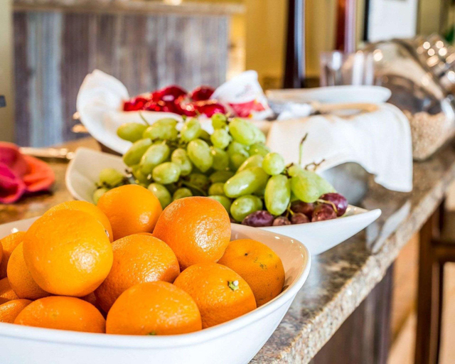 Food & Drinks 5, Yellowstone Valley Lodge, an Ascend Collection Hotel, Park