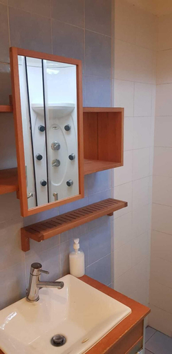 Bathroom 2, Rooms San Marcos, Madrid