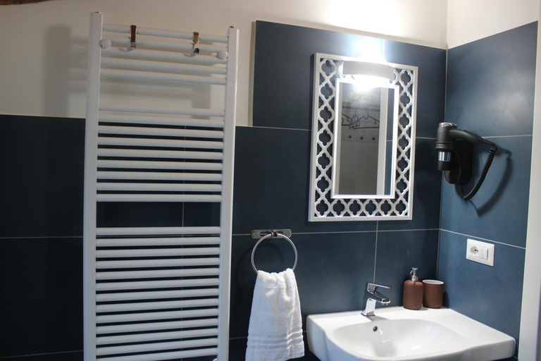 Bathroom 3, Colle Rooms HELIANTHUS, Perugia