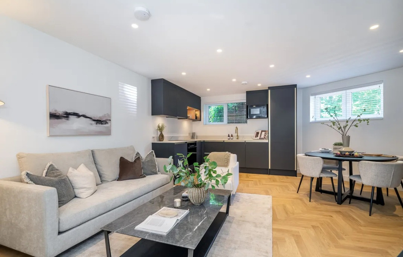 Others 5, Exclusive 1bedroom Flat - Chiswick Business Park!, London