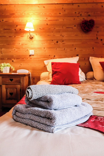 Bedroom 4, Domaine de L'Adoux, Alpes-de-Haute-Provence