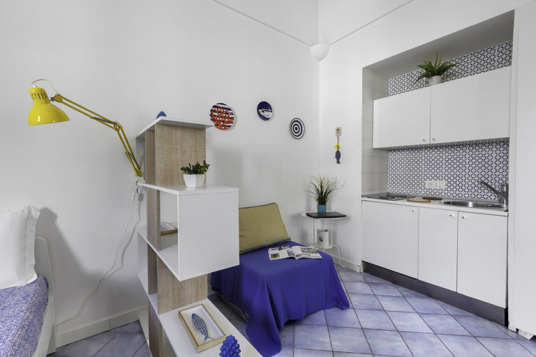 Room 2, Casa Meta Blu in Meta, Napoli