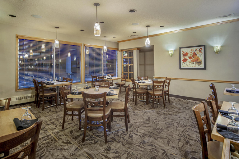 Food & Drinks 5, Best Western Wayside Inn, Division No. 11