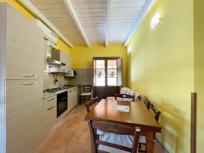 Dining 5, Apartment in Urbino With Pools & Veranda, Pesaro E Urbino
