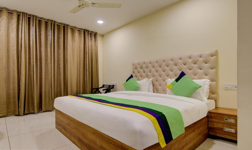 Others 5, Royal Culture, Gautam Buddha Nagar