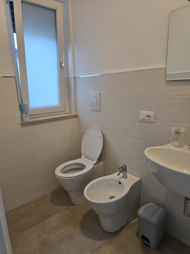 Others 3, Albergo Miva, Cosenza