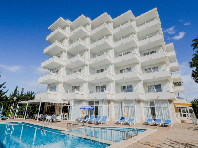 Exterior & Views, Apartamentos La Santa Maria, Baleares