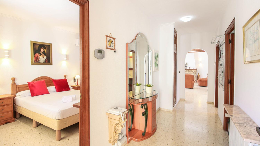 Bedroom, Galeretes BL by CARLOSFERIEN, Alicante