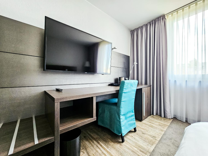 Others 5, Valemi Stay - Selfservice, Düsseldorf