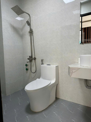 Bathroom 4, Viet Hoang Hotel Ha Long, Hạ Long