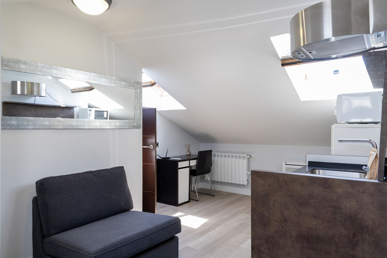 Room 2, Tico en Madrid - Ideal Para Parejas, Madrid