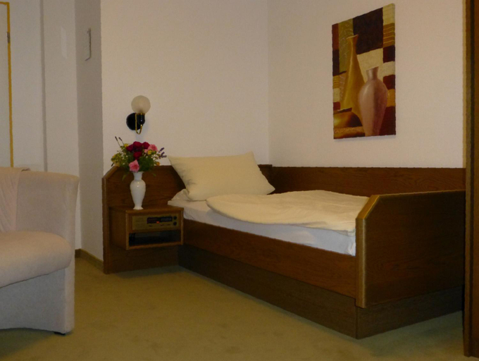 Bedroom 2, Hotel Villa Luise, Osnabrück