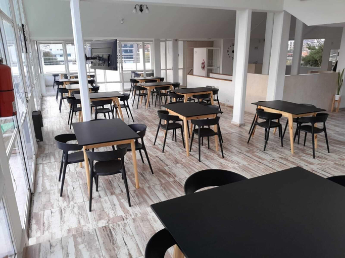 Food & Drinks 2, HOTEL CRISTAL, Punilla