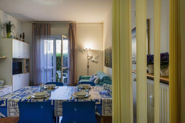 Room 2, Relax Apartment in S Margherita by Wonderful Italy, Genova