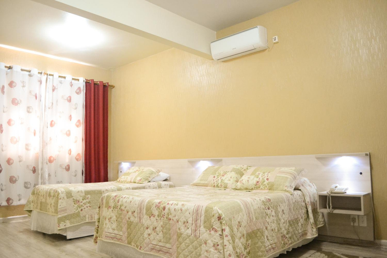 Bedroom 2, Pampa Hotel, Vacaria
