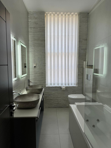Bathroom 3, Philharmonic Hotel, Sefton