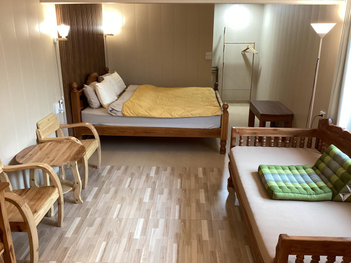 Bedroom 2, Baan Khunsri Guesthouse, Muang Chiang Rai