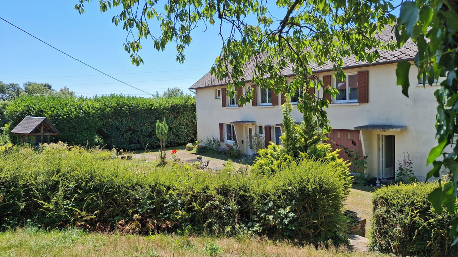Exterior & Views, Gites Le Puits des Souhaits, Manche