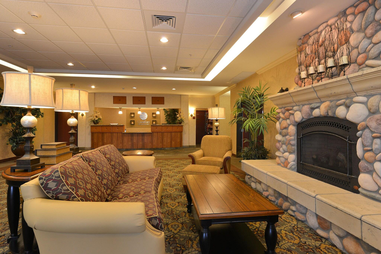 Public Area 3, Comfort Inn & Suites McMinnville, Yamhill