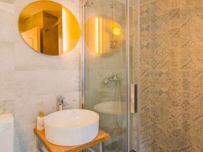 Bathroom 4, Villa Roza - One Bedroom with Swimming Pool, Postira