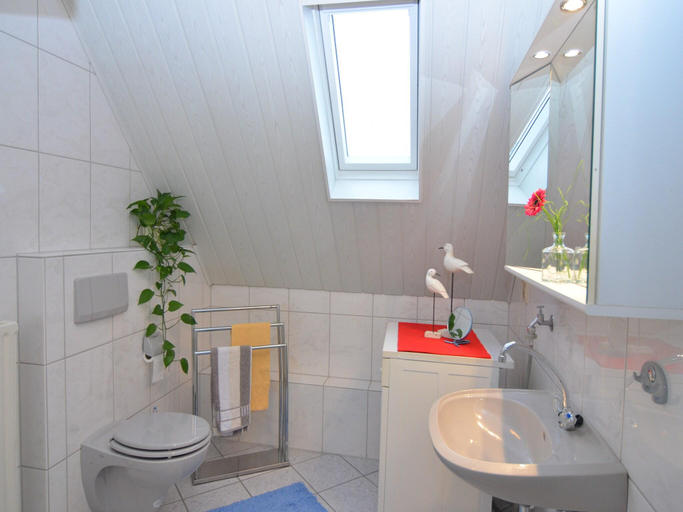 Bathroom 3, Sauerland Group Hideaway, Hochsauerlandkreis