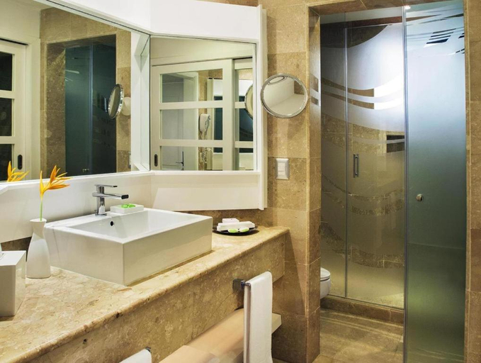 Bathroom 3, Paradisus Punta Cana Resort All Inclusive, Salvaleon de Higuey