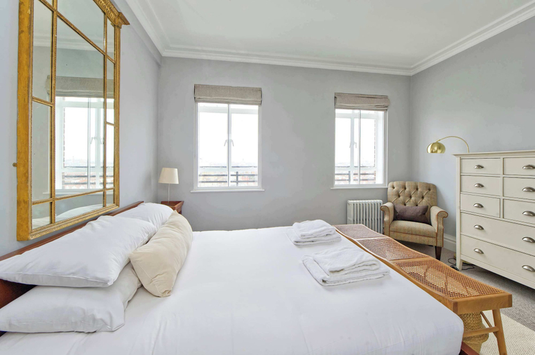 Others 2, Large 1 Bedroom Apartment - Chelsea, London